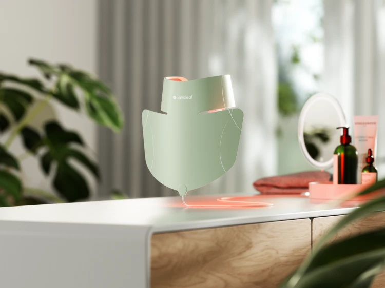Wellness_NeckMask_VanityTable_4000x3000px.png