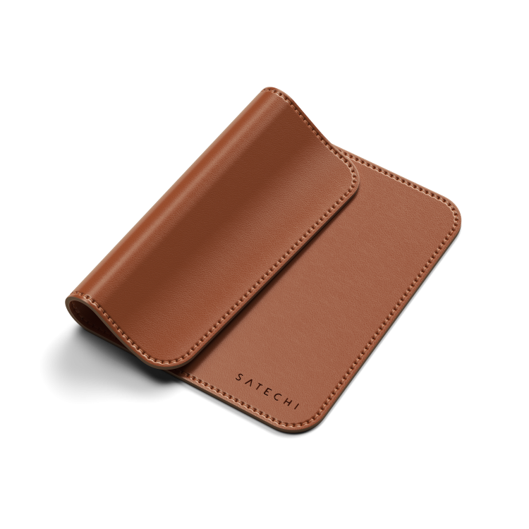 SATECHI_ECOLEATHER_MOUSEPAD_Brown_3.png