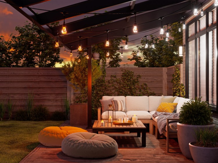 OutdoorLightStrips_WarmWhites_CozyPatio_4000x3000px.jpg