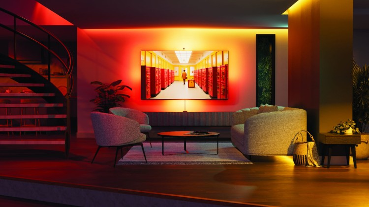 4D_Spiral Staircase basement_Red &amp; Yellow_7111x4000.jpg