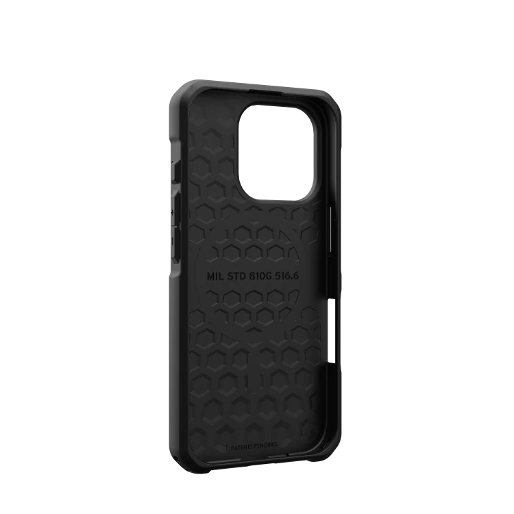 UAG_HS_APPLE_IPHONE-2024-JOHN_METRO-LT_KEVLAR-BLACK_NDV_04.png