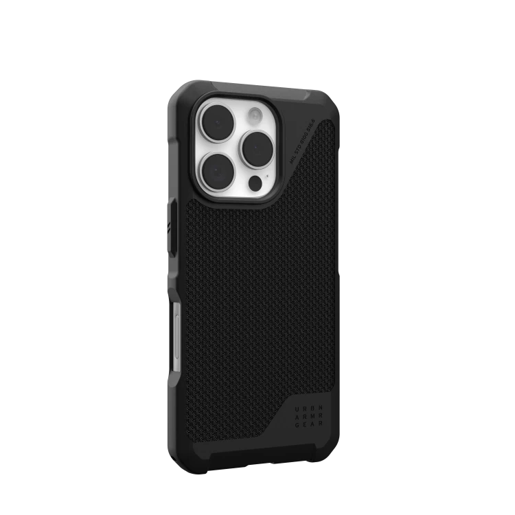 UAG_HS_APPLE_IPHONE-2024-JOHN_METRO-LT_KEVLAR-BLACK_STD_03.png