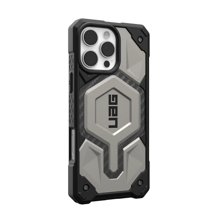 UAG_HS_APPLE_IPHONE-2024-PAUL_MONARCH-PRO_TITANIUM_STD_03.png