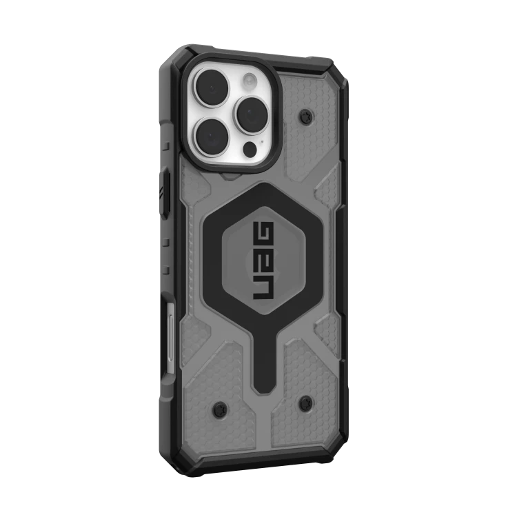 UAG_HS_APPLE_IPHONE-2024-PAUL_PATHFINDER-CLEAR_ASH-BLACK_STD_03.png