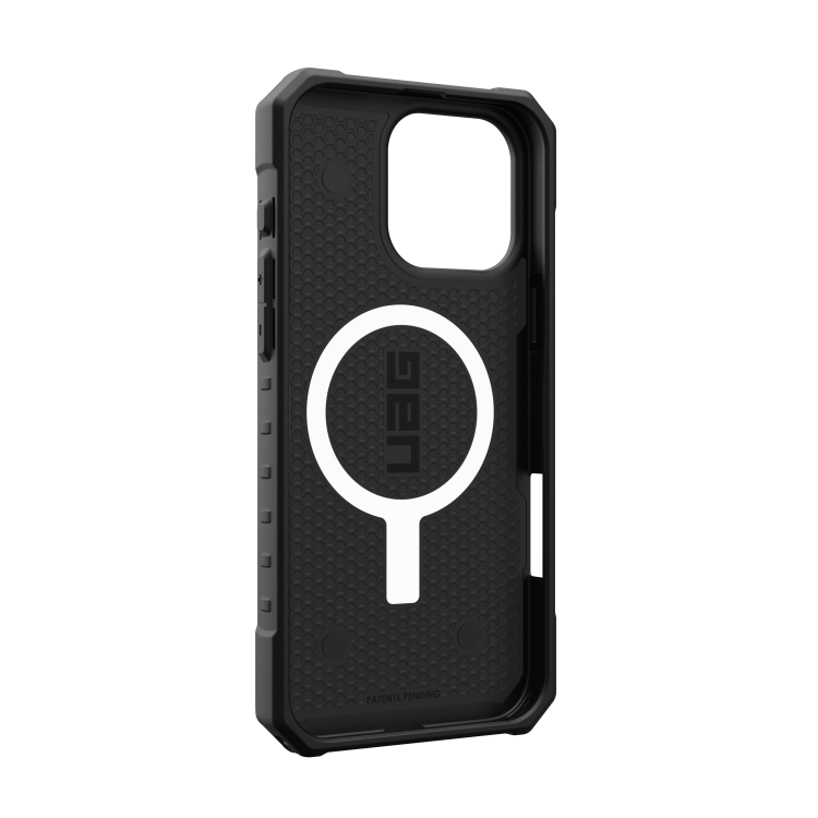 UAG_HS_APPLE_IPHONE-2024-PAUL_PATHFINDER-SE_MIDNIGHT-CAMO_NDV_04.png