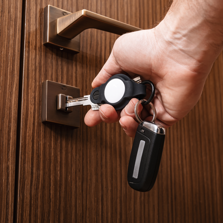 07-KeySmart-KeySmartAirFlex-Black-KS041-BLK.png
