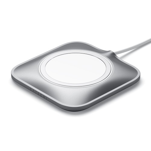 SATECHI_Magsafe_Mount_2.jpg