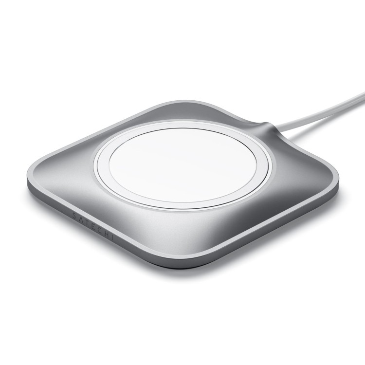 SATECHI_Magsafe_Mount_2.jpg