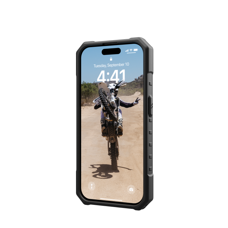 UAG_HS_APPLE_IPHONE-2023-KRYPTO_PATHFINDER_CLOUD-BLUE_STD_05.png