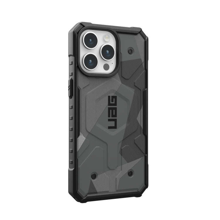 UAG_HS_APPLE_IPHONE-2023-SUPERMAN_PATHFINDER-SE_GEO-CAMO_STD_03.png