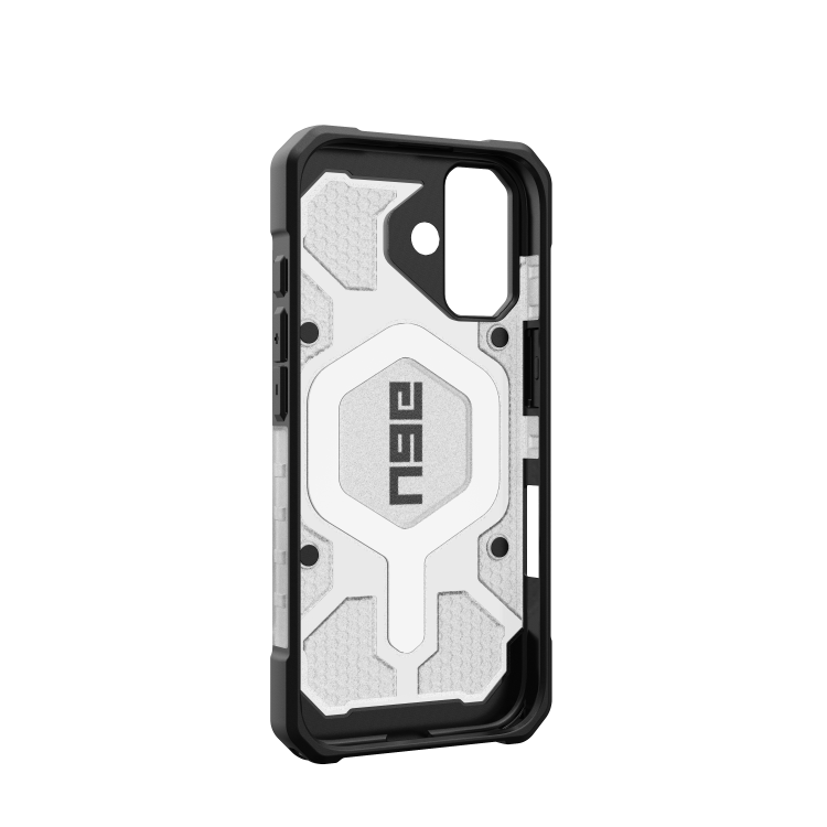 UAG_HS_APPLE_IPHONE-17-2025-DOROTHY_PATHFINDER-CLEAR_ICE-SILVER_NDV_04.png