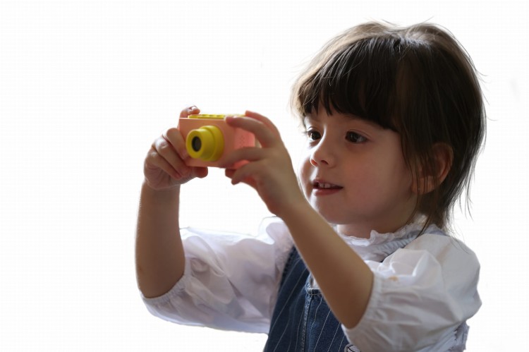myFirst_Camera_2_kids_07.jpg