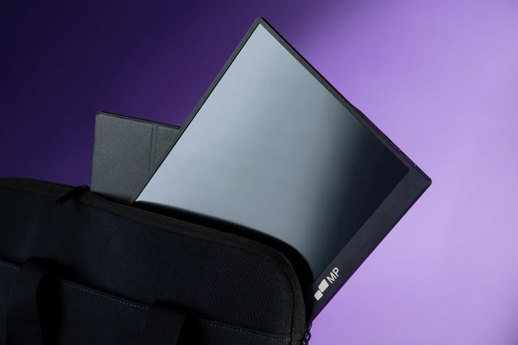 Foldable Monitor 7 Landscape.jpg